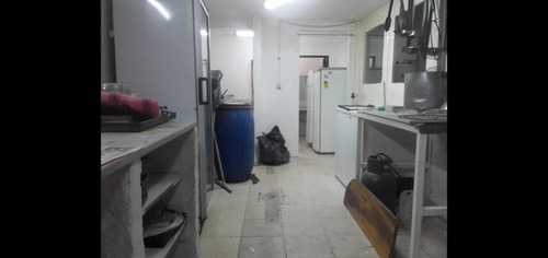 Imagen 10 de 10 de Local 100 M2 Aprox. Oportunidad En Galeria Del Este Con Salida A Calle Peatonal Florida
