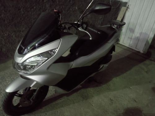 Imagem 1 de 3 de Honda Pcx 150