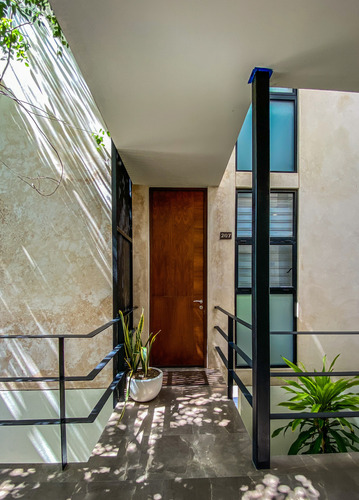 Departamento De 1 Recámara En Hauz Apartments, Montecristo