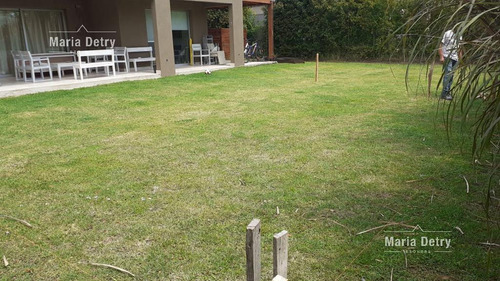 Venta Casa Barbarita 3 Dormitorios