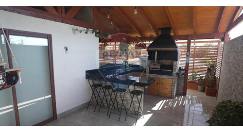 Se Arrienda Casa De 2d+1b+ Terraza En Maipú