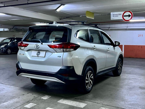 Toyota Rush 4X2 1.5 AUT