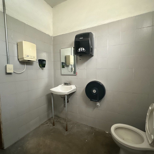 Oficinas Con Bodega En Renta / Guadalupe, Tlalpan-cdmx