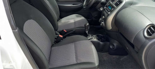 Imagen 10 de 13 de Nissan March 2020 1.6 Sense Mt