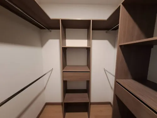 Apartaestudio En Arriendo Loma Del Escobero 743-7407