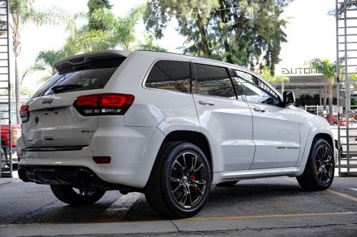 Imagen 3 de 15 de Jeep Grand Cherokee Srt 2015 Credito O Cambio
