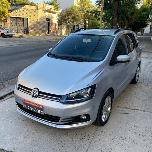 Volkswagen Suran 1.6 Imotion Highline 110cv