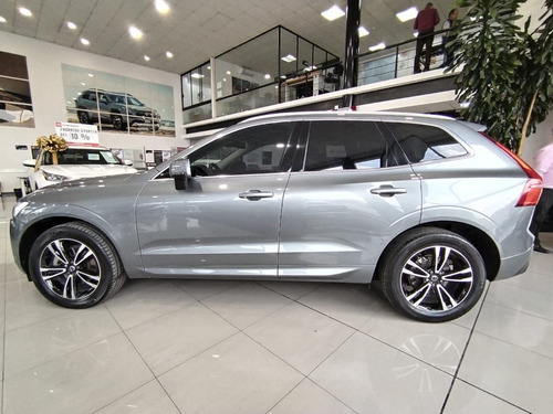 Volvo XC60 2.0 T5 Momentum At