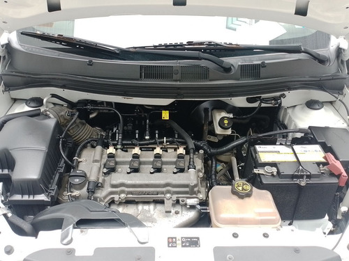 Chevrolet Aveo 1.5 Ls Mt