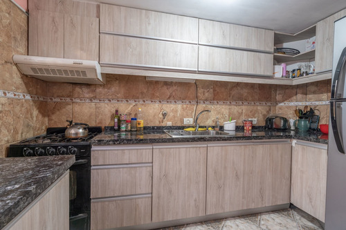 Imagen 3 de 14 de Casa A La Venta 2 Dormitorios Empalme