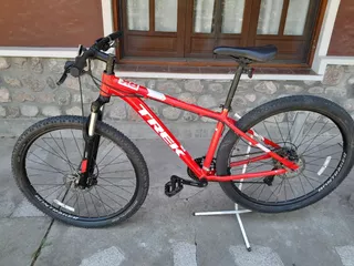 Bicicleta 29 Trek Marlin 5 Mtb Shimano Altus Hidraulicos