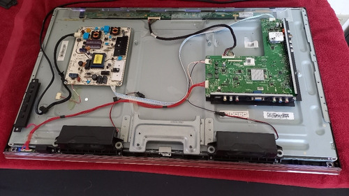 Imagen 2 de 8 de Tv Cyberlux 32cxled 32g Hd, Fuente, Maind, Leds, Etc