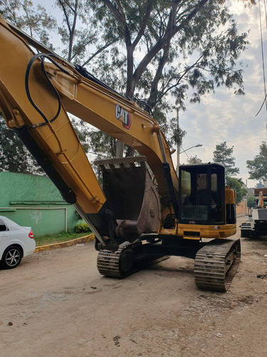 Excavadora Caterpillar 321b Clr Año 2001