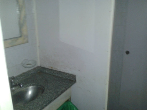 Imagen 6 de 15 de Local En Venta. 71 M2 Cub