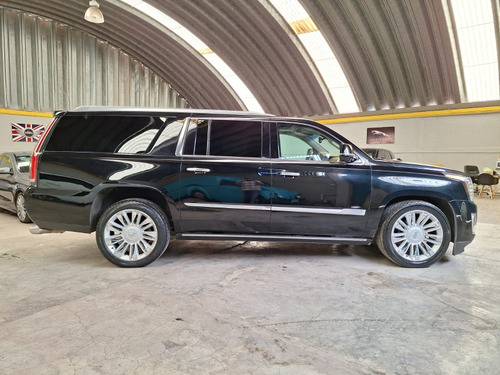 Cadillac Escalade 6.2 Platinum At Ed Especial De Bello Van