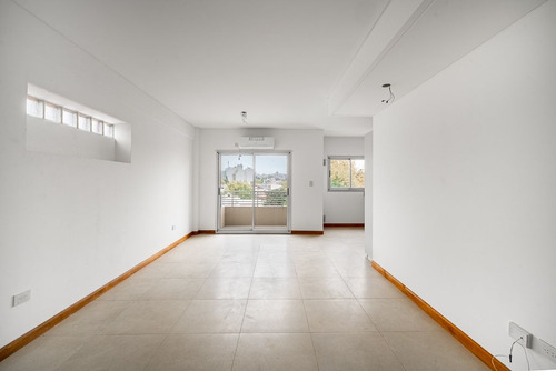 Departamento En Venta En Parque Chacabuco