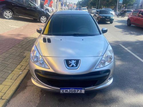 Imagem 4 de 13 de Peugeot 207 Passion 2010 1.4 Xr Sport Flex 4p