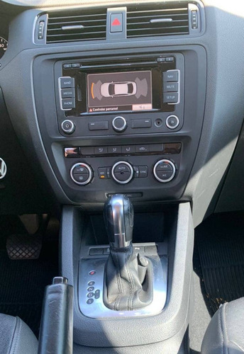 Imagem 5 de 8 de Volkswagen Jetta 2.0 Comfortline Flex 4p Tiptronic