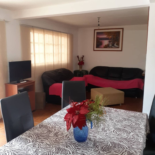Imagen 3 de 14 de Casa Dos Niv Urbanización La Fontanera Los Teques