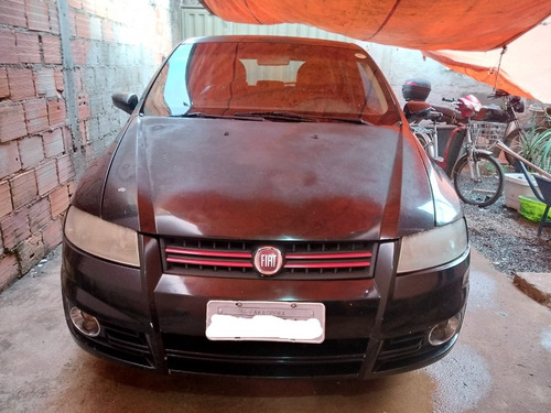 Imagem 2 de 7 de Fiat Stilo 1.8 16v 2003