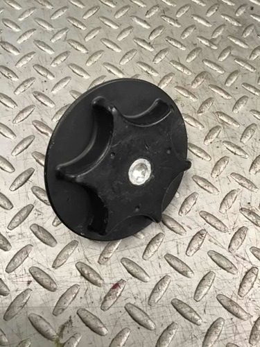 Tuerca Refaccion Nissan Titan 4x4 5.6 V8 Aut 2010/2015 (Usado)