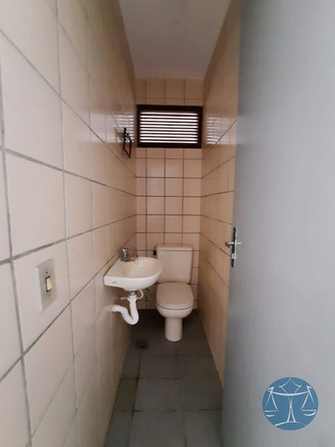 Imagem 7 de 15 de Casa Em Capim Macio Para Residencia Ou Comercio - L-4618