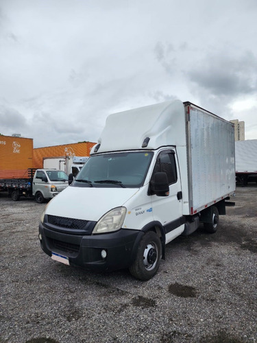 Iveco Daily 35s14 Ano 2009 Bau 3,90mts Ñ Sprinter Ducato Mas