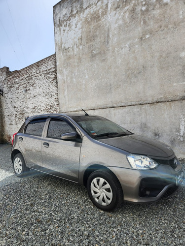 Toyota Etios 1.5 X 6mt My19