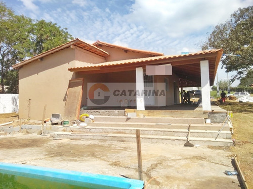 Belíssima Chácara Em Condomínio