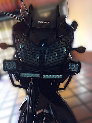 Imagen 2 de 3 de Base Faro Led Vstrom 650 Dl Suzuki Boomerang