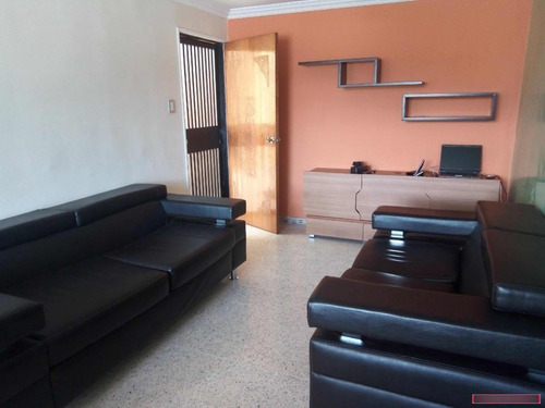 Imagen 2 de 11 de Apartamentos En Venta Los Chaguaramos Maracay