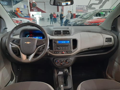 Imagem 4 de 14 de Chevrolet Spin Lt 1.8 Automático 2015