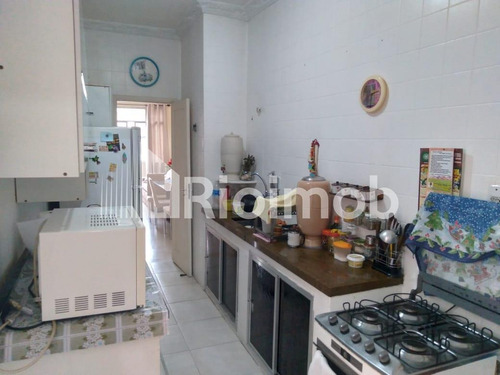 Imagem 7 de 11 de Apartamento - Ref: 6710