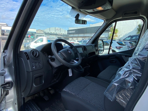 Imagen 12 de 20 de Renault Master Minibus 2.3 Diesel