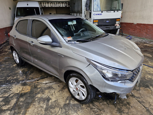 Fiat Argo -chocado-