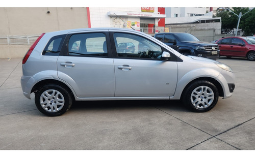 Ford Fiesta 1.6 ROCAM HATCH 8V FLEX 4P MANUAL