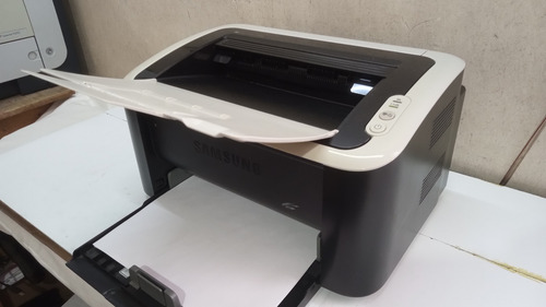 Impresora Samsung Ml1660...de Batalla Beige Y Negro (Usado)