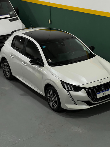 Peugeot 208 1.6l Feline Tiptronic