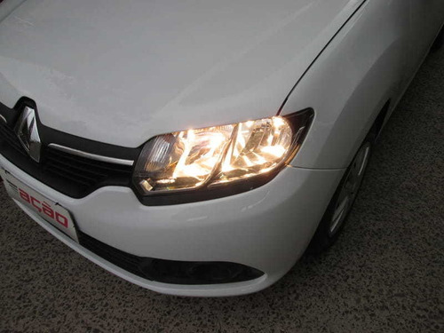 Renault - Logan 1.0 Expression 16v Flex 4p Manual 2015