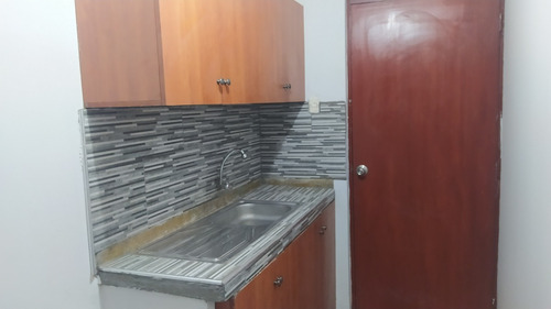 Imagen 9 de 10 de En Venta Casa Amplia En Carabayllo Urb. Santa Isabel