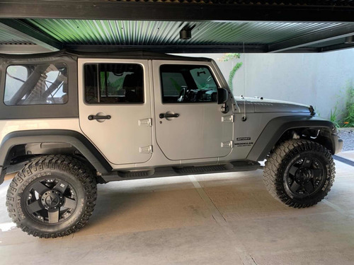Imagen 14 de 22 de Jeep Wrangler 2011 3.8 Sport Unlimited 199cv Atx