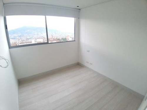 Imagen 7 de 20 de Apartamento En Arriendo Cumbres 622-17308