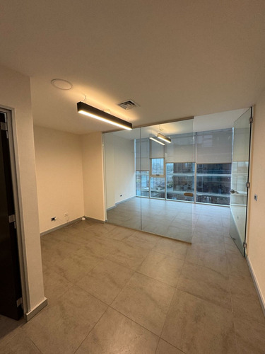 Oficina En Arriendo, Edificio Centro Pichimapu, Las Rastras