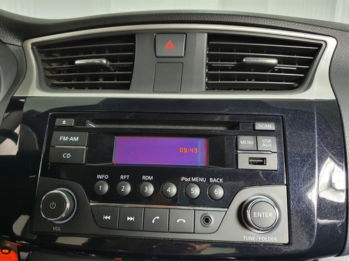 Nissan Sentra 2.0 S 16v Flex 4p Automático 2016/2017
