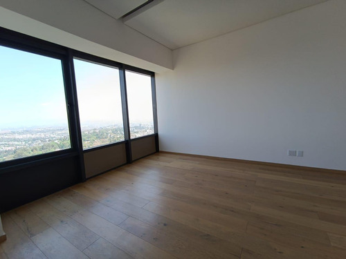 Lujoso Penthouse En Venta En Olivar De Los Padres