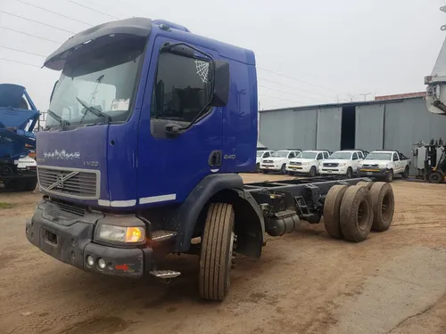 Camión Balancín Marca Volvo