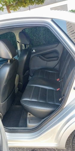 Ford Focus Sedan 2009 2.0 Ghia 4p
