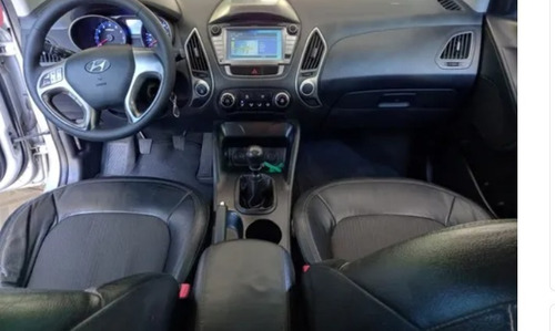 Imagem 6 de 8 de Hyundai Ix35 2012 2.0 Gls 2wd Flex 5p