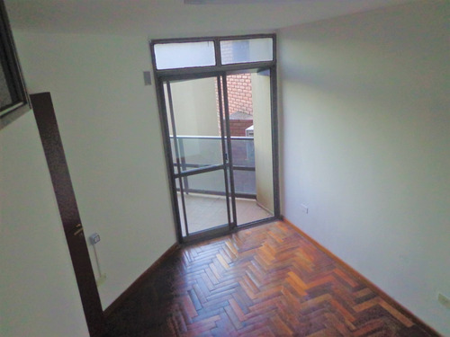 Imagen 5 de 14 de Oficina Alquiler Centro 3 Privados