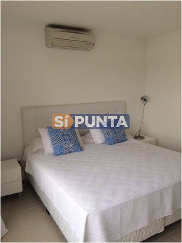 Imagen 18 de 24 de Apartamento En Edificio Con Todos Los Servicios